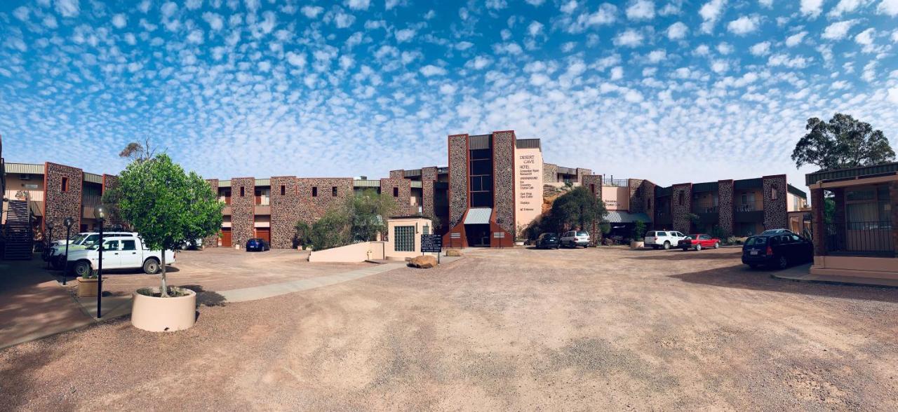 Desert Cave Hotel Coober Pedy Exteriör bild