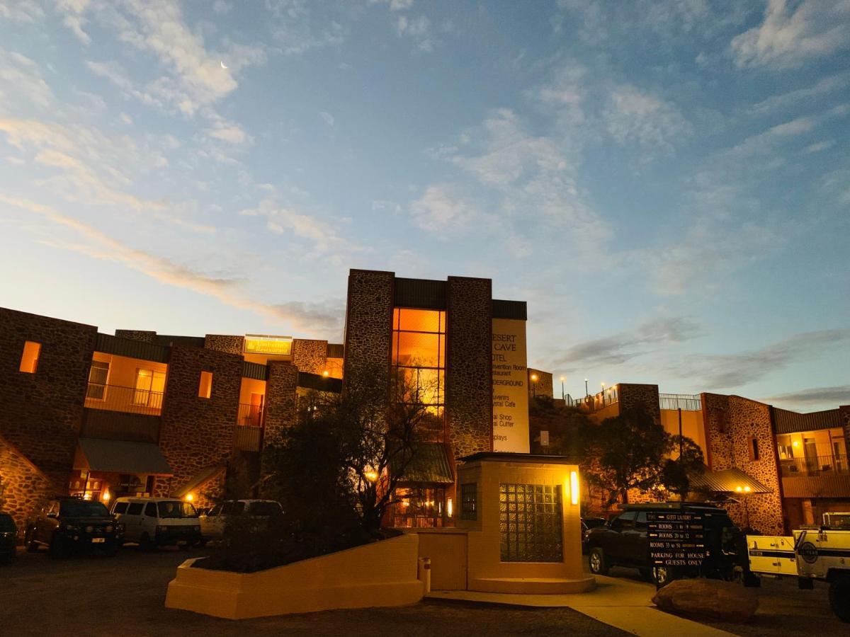 Desert Cave Hotel Coober Pedy Exteriör bild